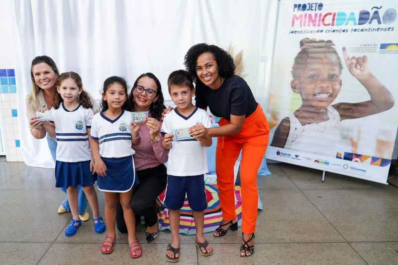 projeto-minicidadao-atende-190-criancas-com-novo-modelo-de-identidade