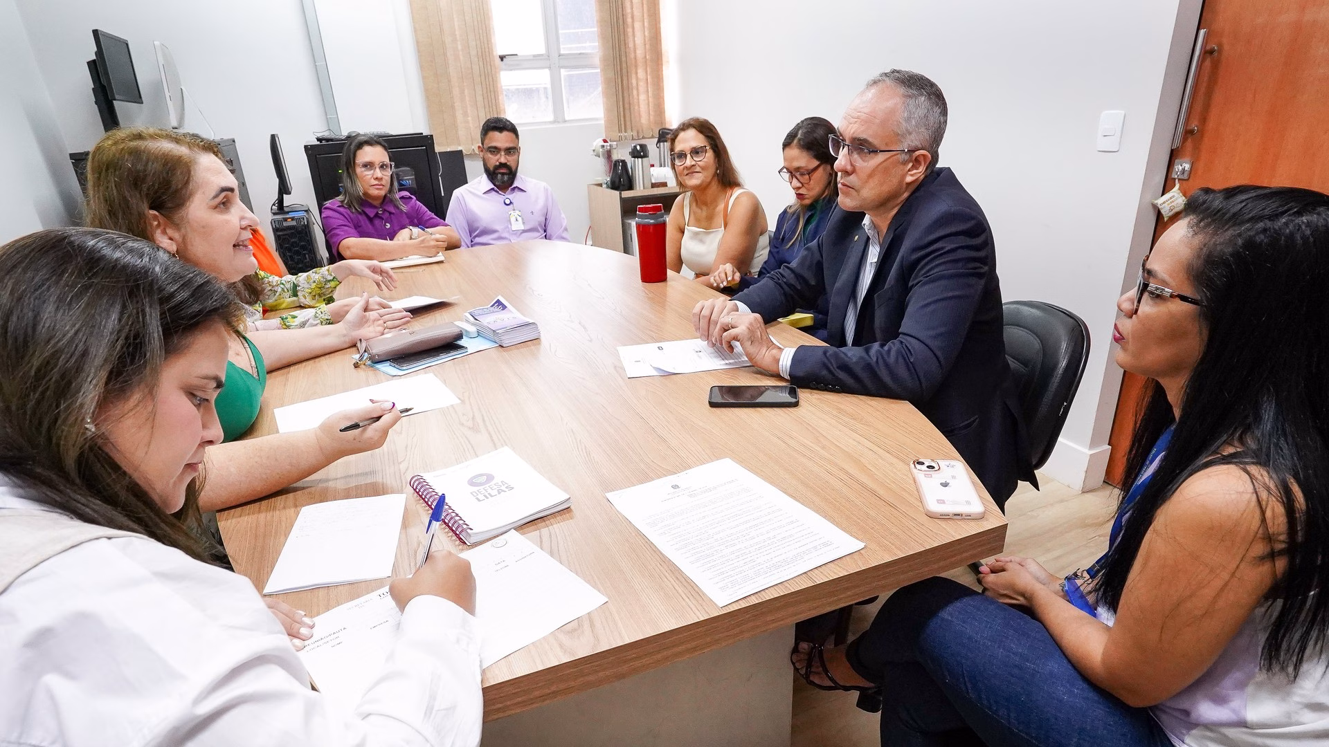 mpto-vistoria-hospital-dona-regina-para-verificar-atendimento-a-vitimas-de-violencia-sexual