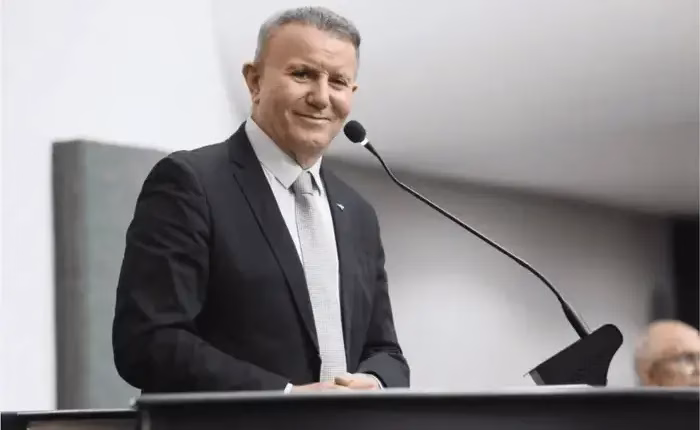 prefeito-eduardo-siqueira-campos-sofre-infarto-e-e-levado-as-pressas-ao-hospital-geral-de-palmas